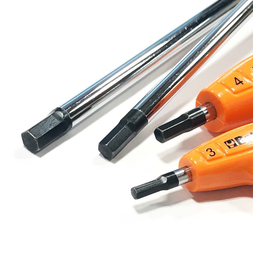 Beta 96T/S6 T型ヘキサゴンレンチセット。オレンジTハンドル。縦方向ロング軸、横方向ショート軸のダブル構造。サイズ2・2.5・3・4・5・6mmの6本組。壁掛け可能。