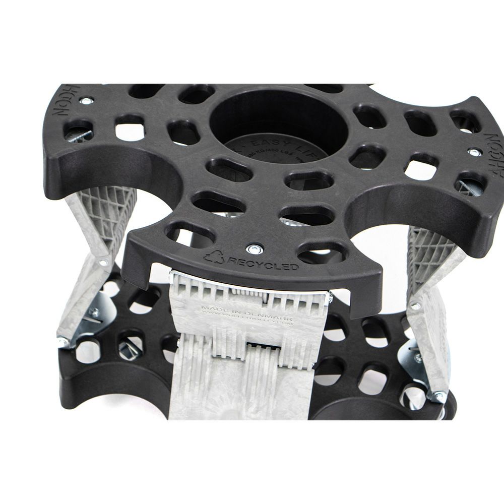 重たいタイヤ・ホイールの持ち上げ作業、腰や腕への負担を大幅に軽減する AHCON(アーコン) ホイールトロリーイージーリフト式